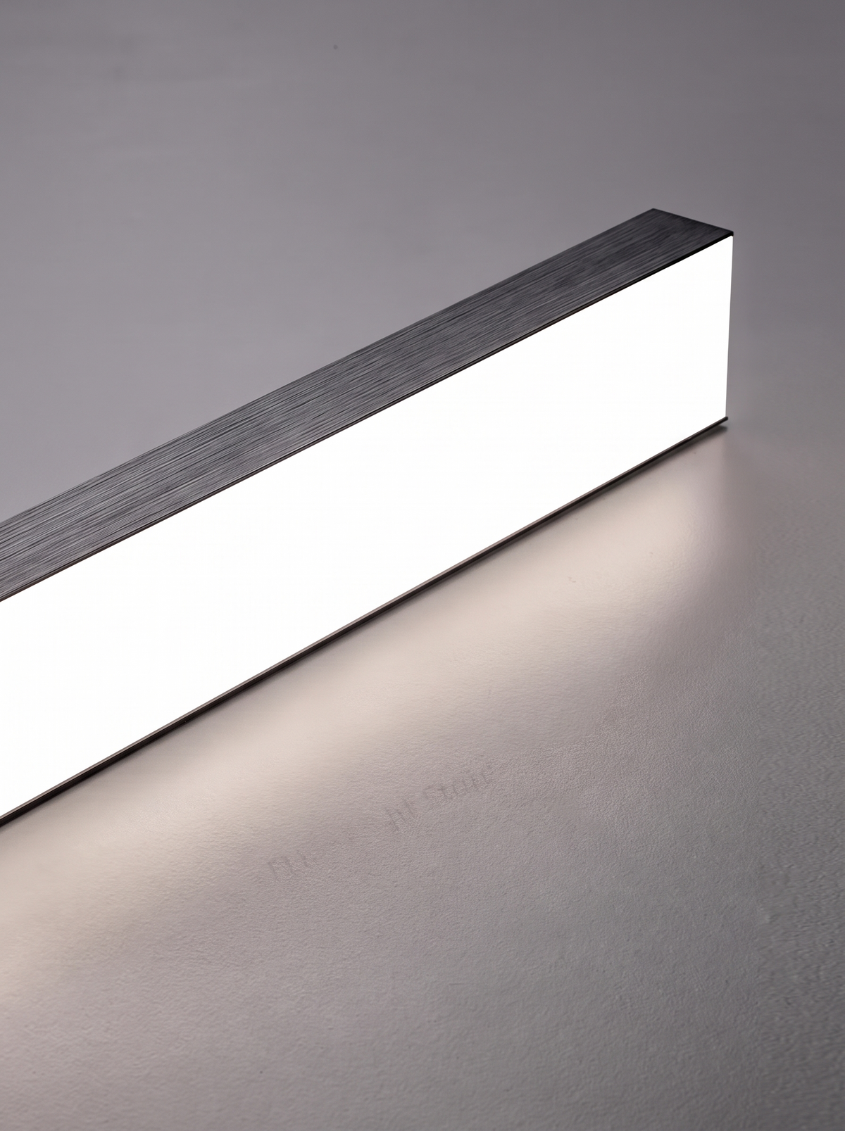 SPAN 02 — particolare del profilo luminoso